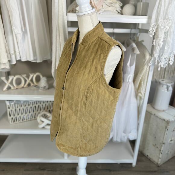 Rebecca Malone Women's Size M Lightweight Tan Full Zip Quilted Vest # 3560 - Picture 4 of 7